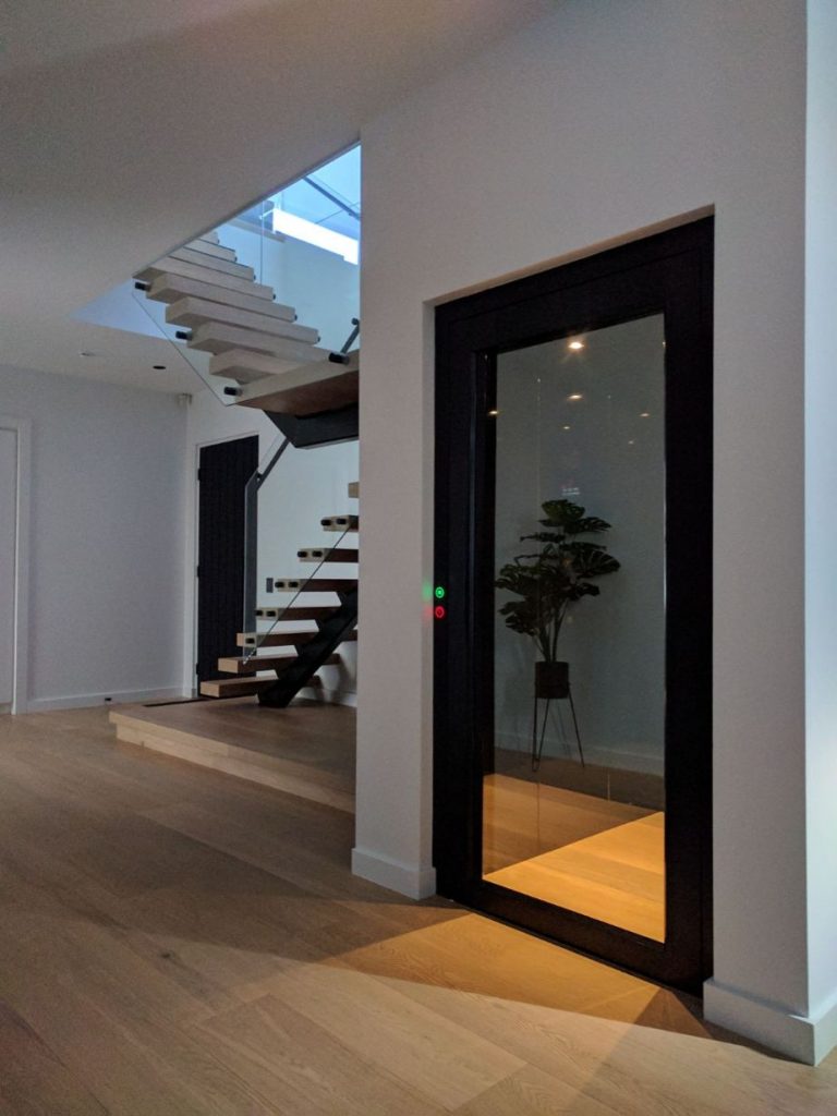 what are the disadvatages of a hydraulic elevator?
